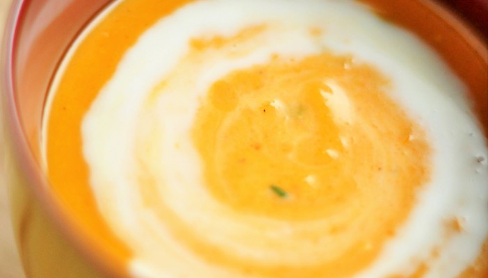 Indische Süßkartoffel-Kürbis-Suppe